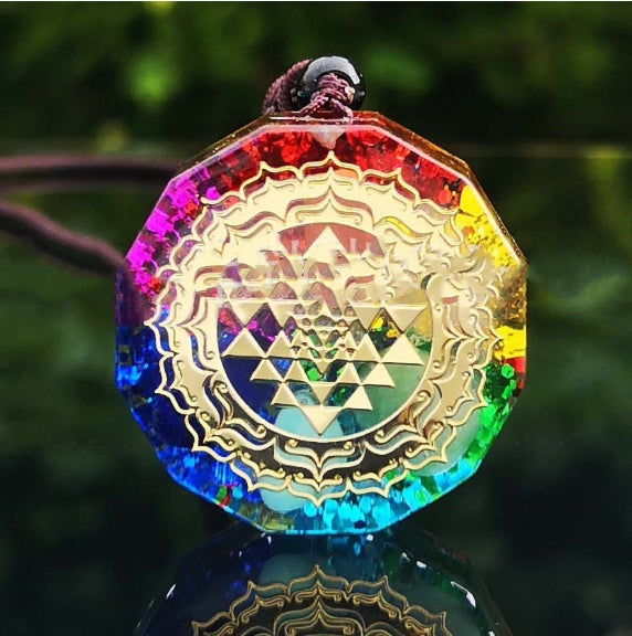 SRI YANTRA ORGONITE NECKLACE Epoxy Stone Gravel Pendant Seven Chakra Energy Yoga Necklace